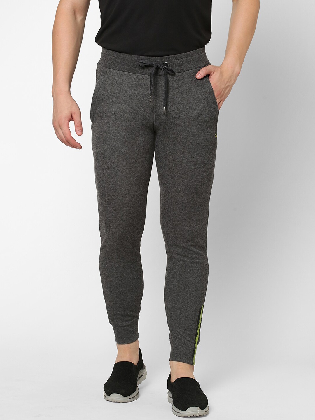 

Sweet Dreams Men Charcoal Grey Solid Jogger