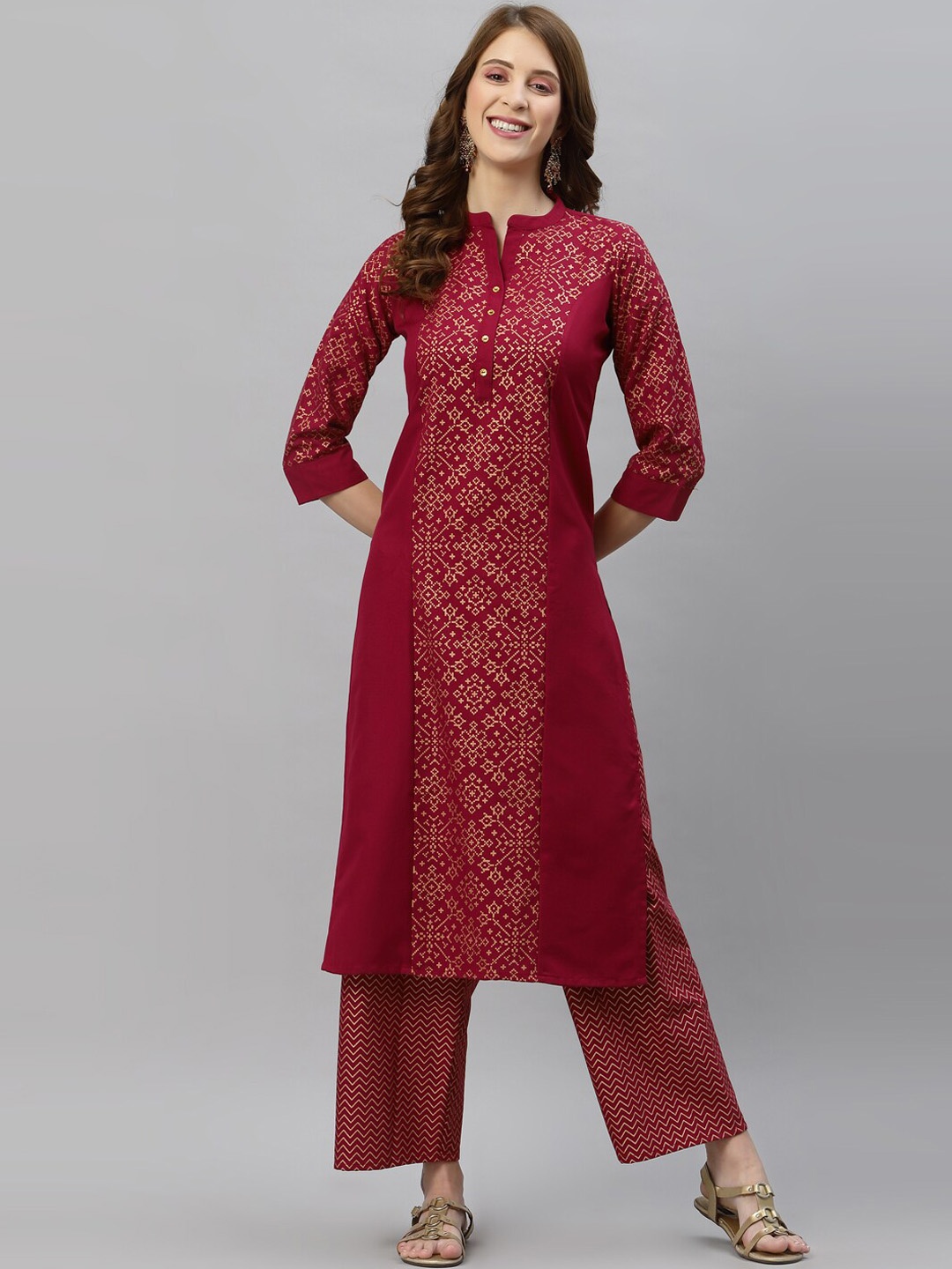 

SANISA Women Red Ethnic Motifs Printed Kurta with Trousers