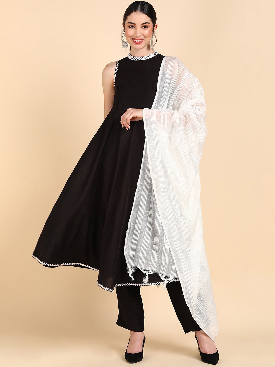 

AHIKA Women Black Kurta with Trousers
