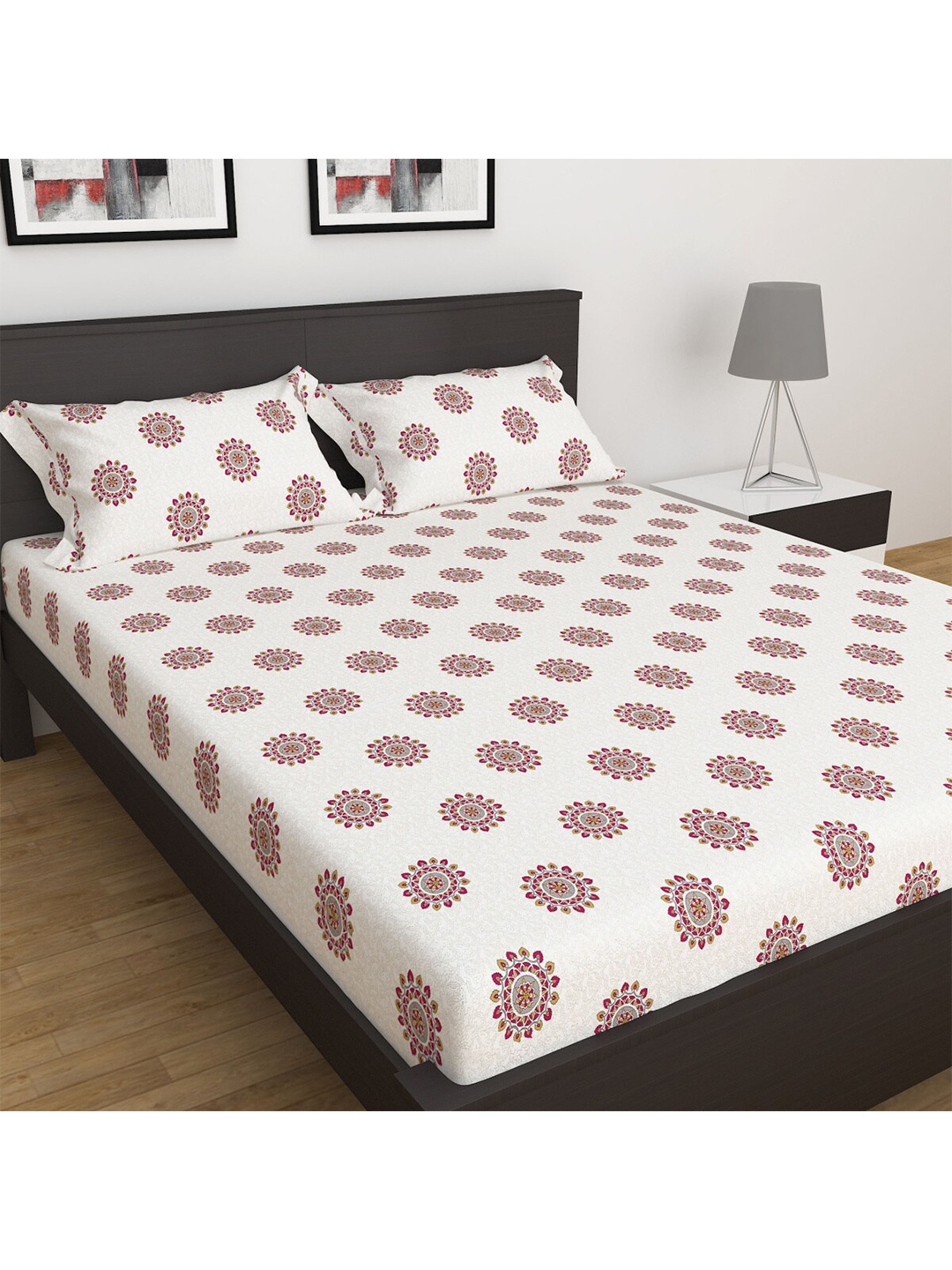 

Home Centre India Inspired 3 Piece Cotton King Bedsheet Set, White