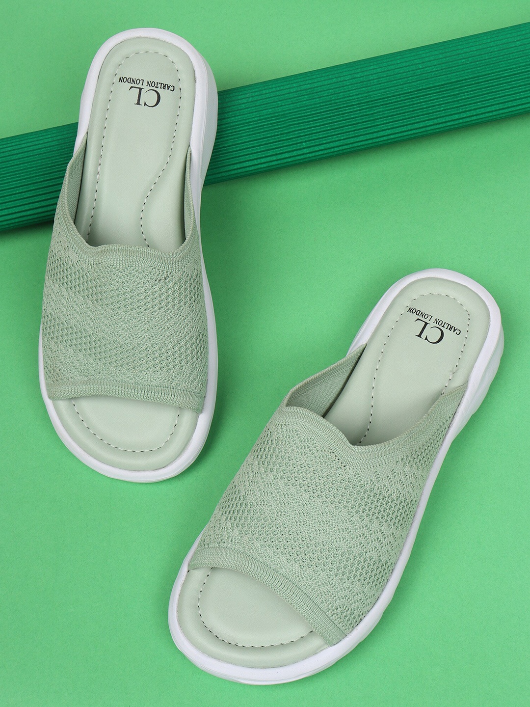 

Carlton London sports Women Green & White Sliders