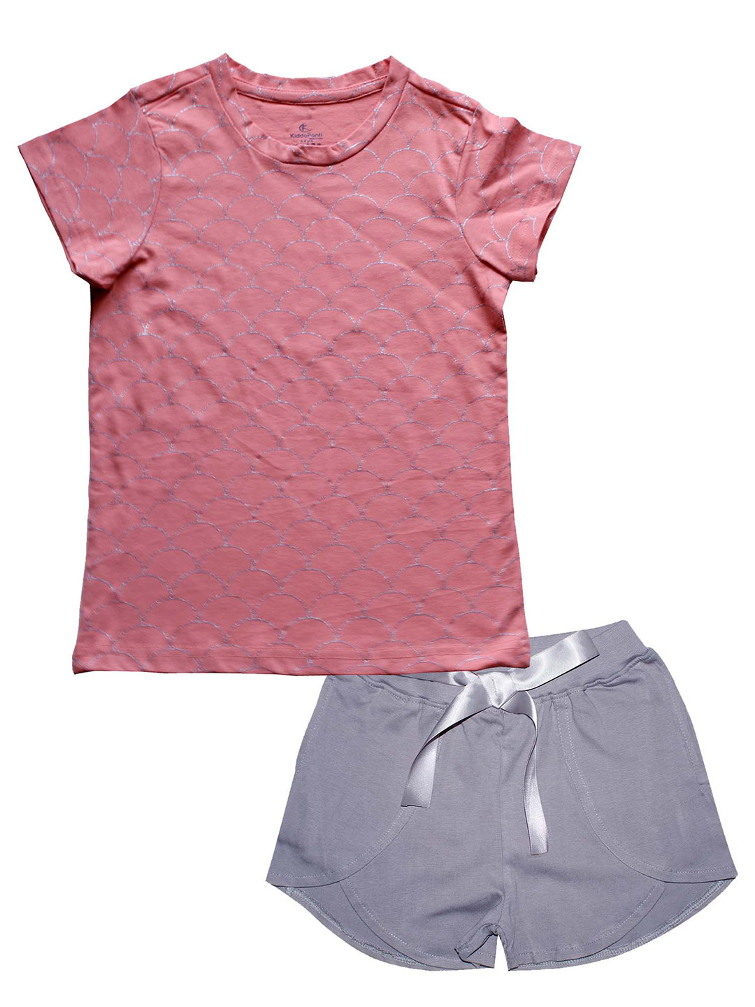 

KiddoPanti Girls Peach-Coloured & Grey Printed T-shirt with Shorts