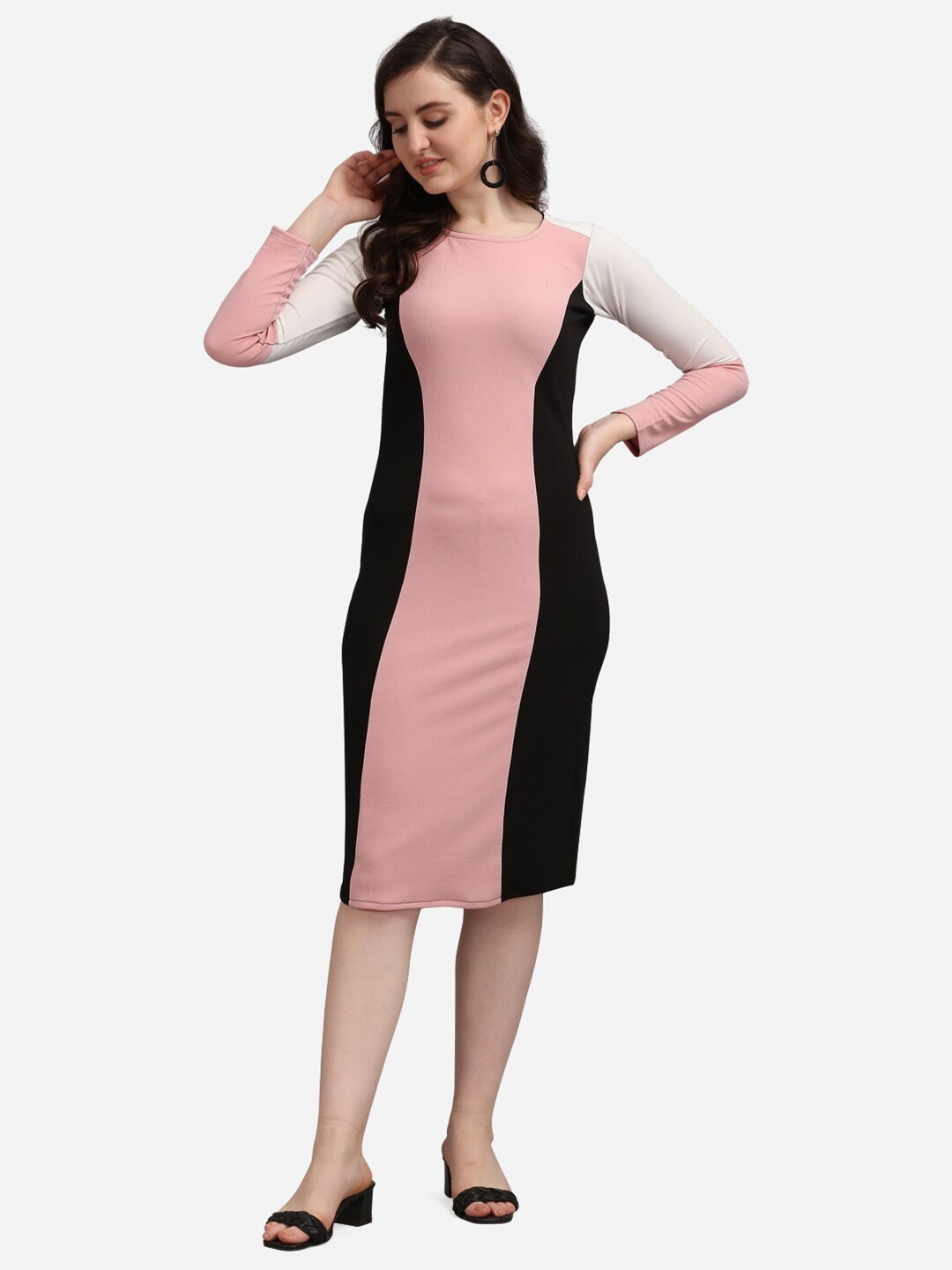 

PURVAJA Peach-Coloured & Black Colourblocked Sheath Dress
