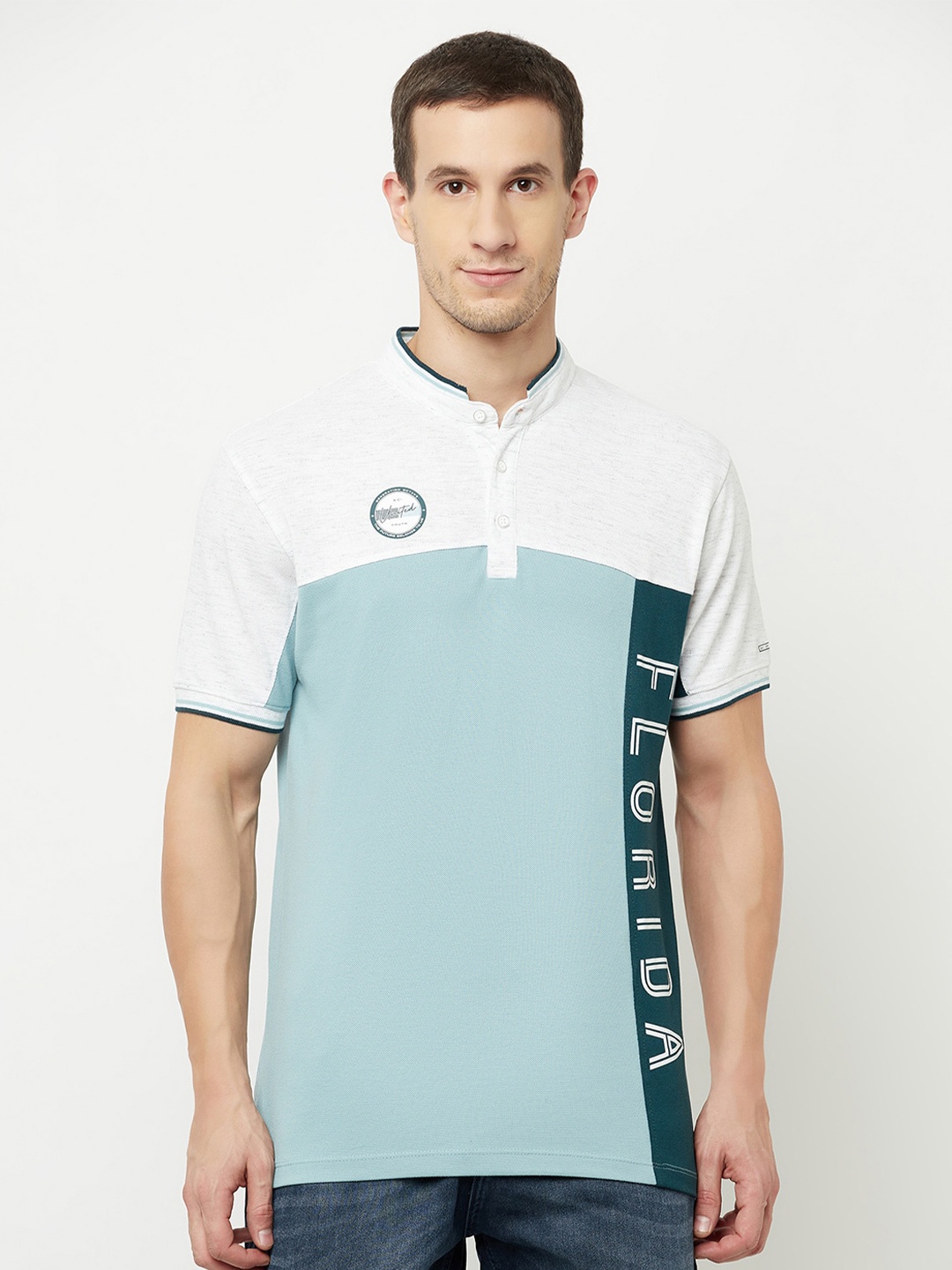 

Octave Men Blue & White Henley Neck T-shirt