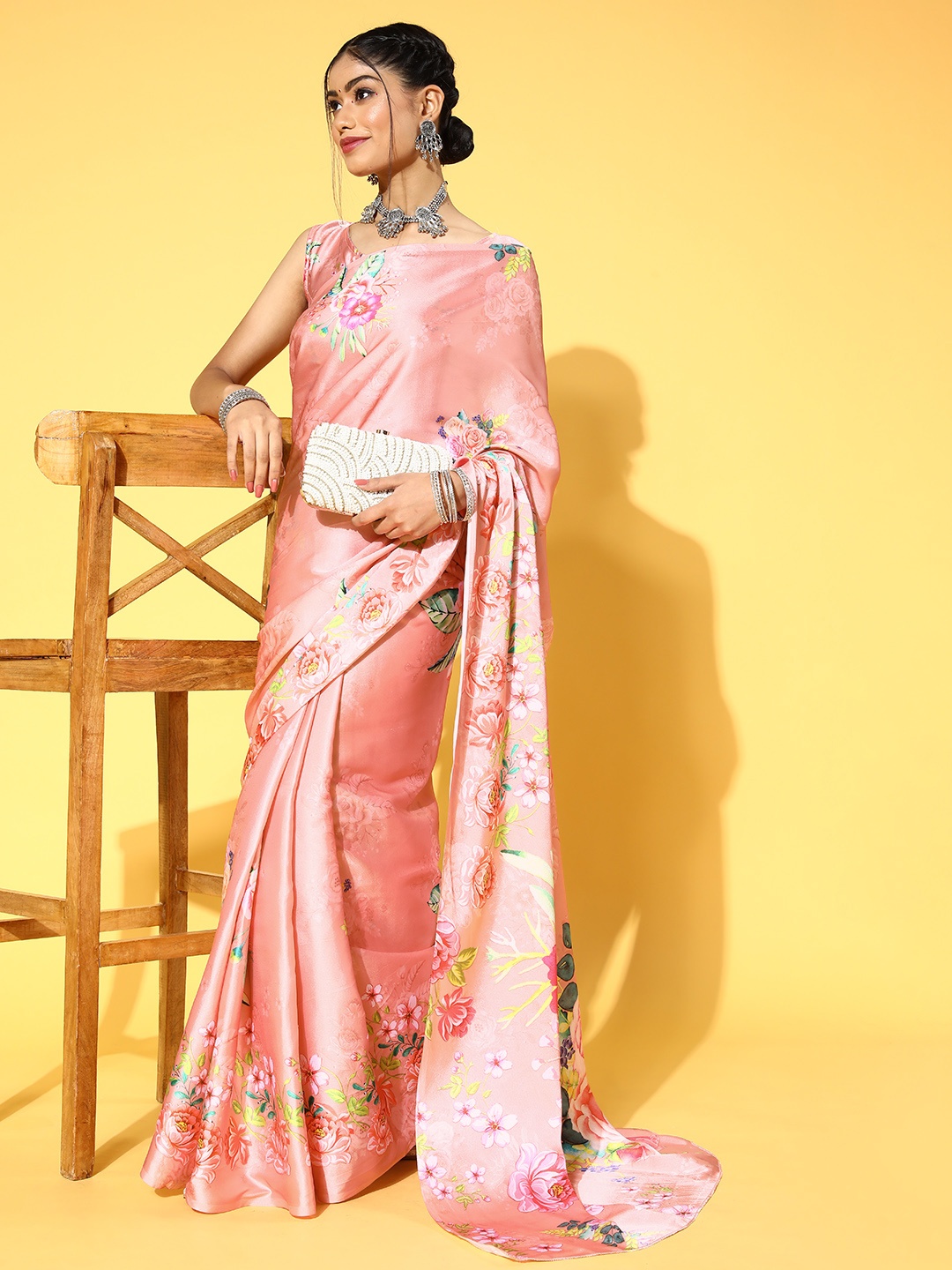 

mokshi Floral Satin Saree, Pink