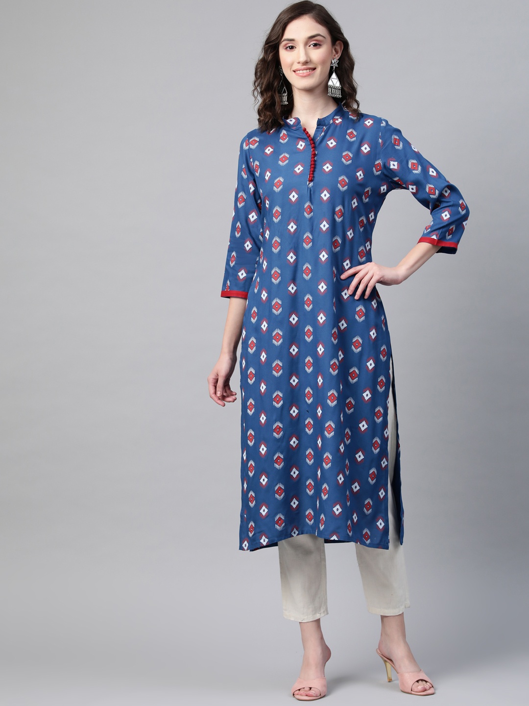 

DESI BEATS Women Blue & Grey Ethnic Motifs Print Kurta