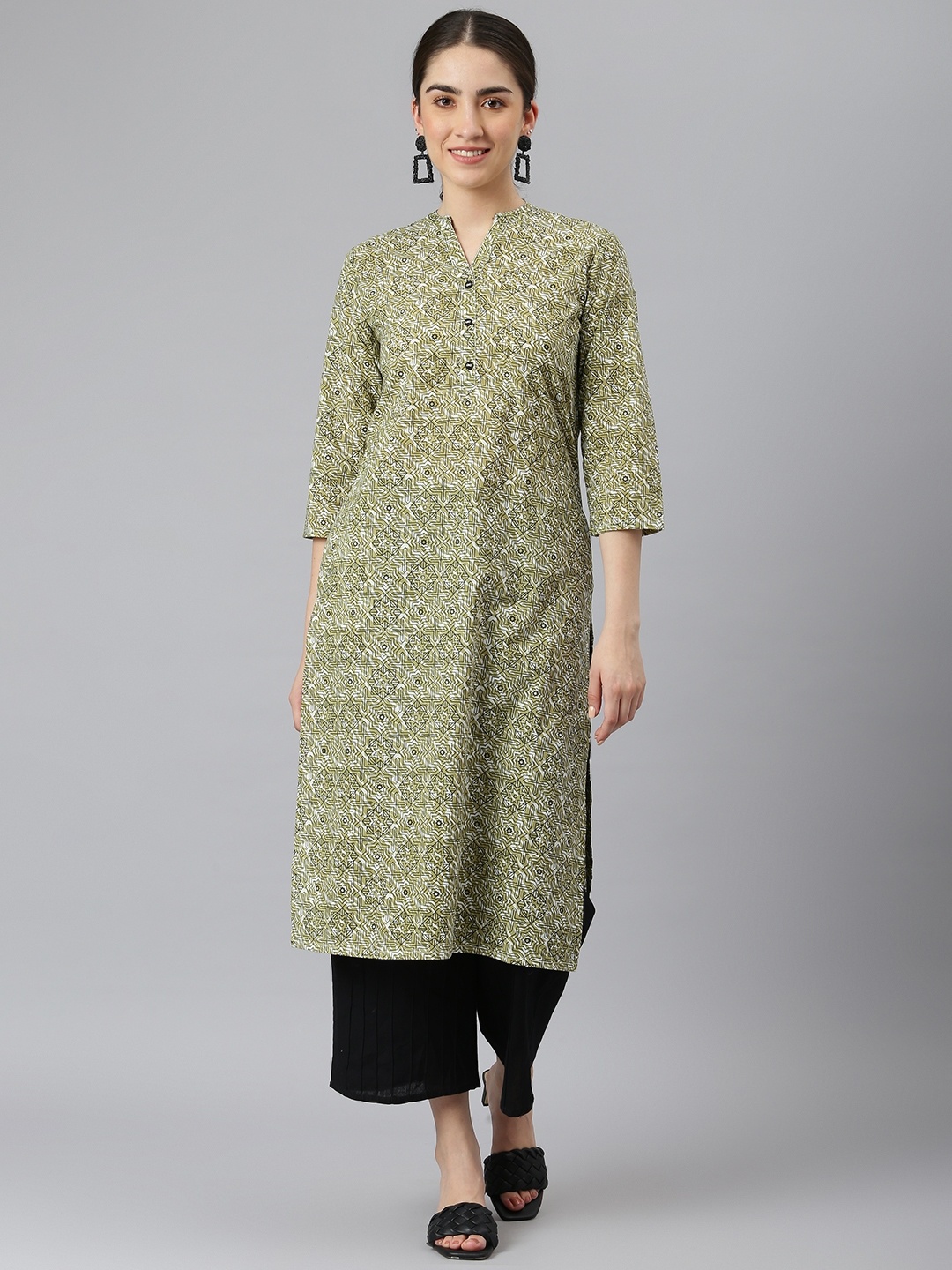 

DESI BEATS Women Green & White Ethnic Motifs Printed Kurta