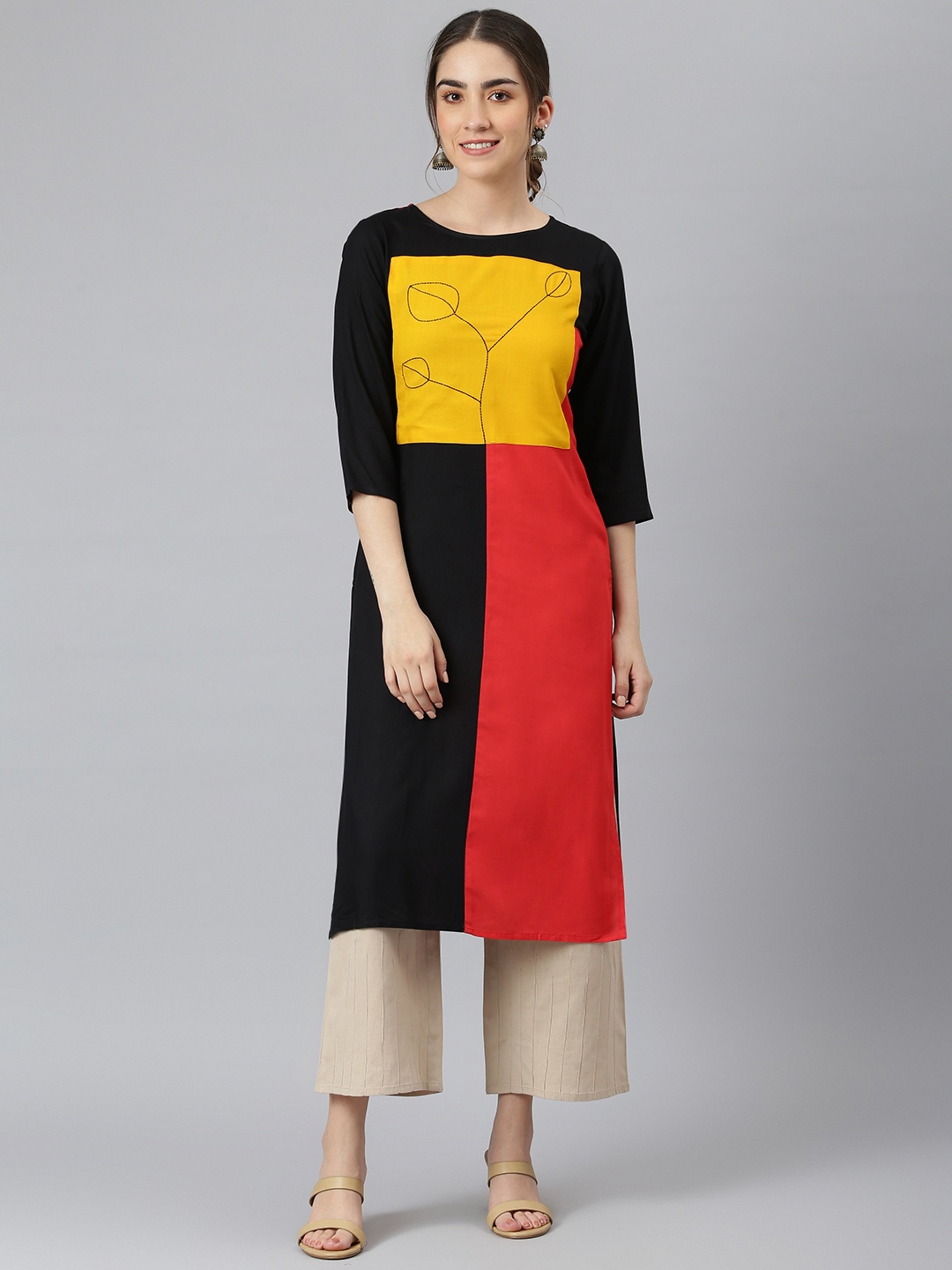 

DESI BEATS Women Black & Yellow Colourblocked Kurta