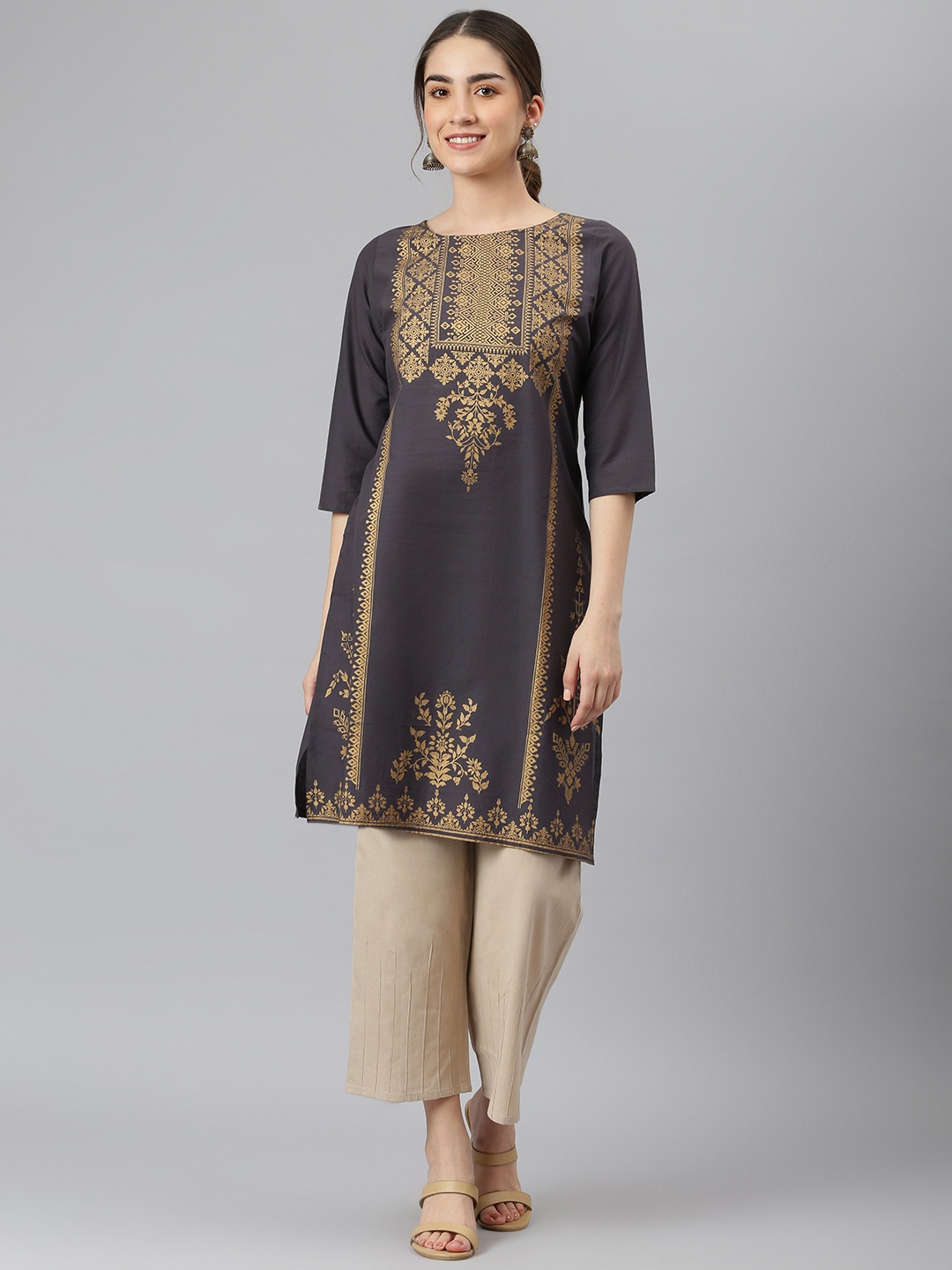 

DESI BEATS Women Grey & Gold-Toned Ethnic Motifs Printed Pure Cotton Kurta