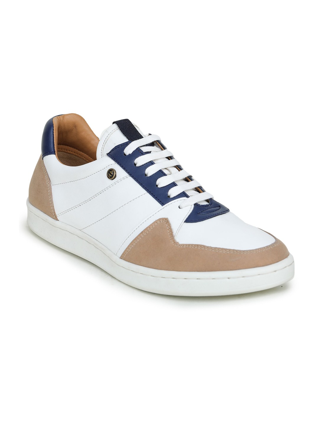 

Liberty Men White Colourblocked Sneakers