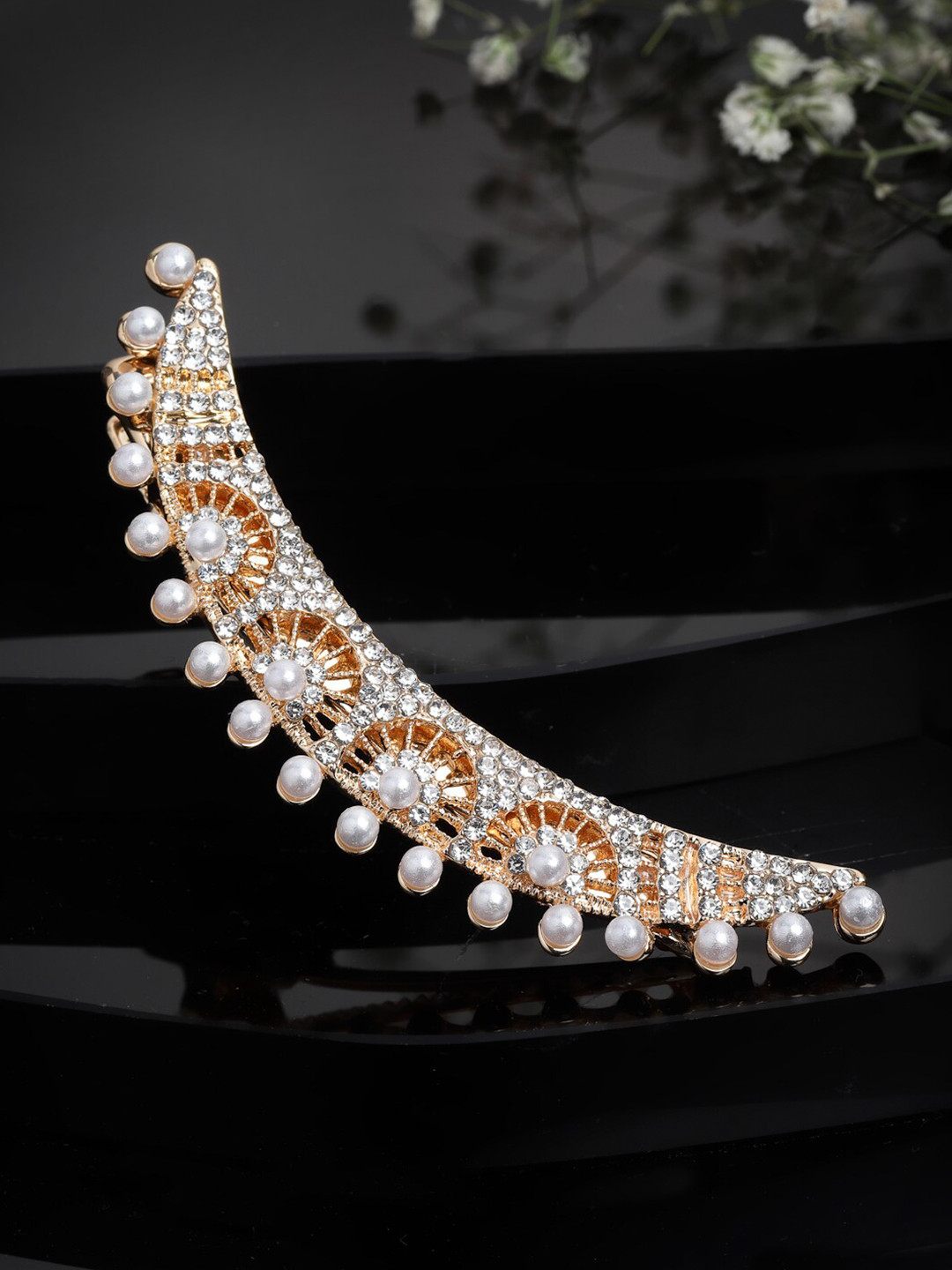 

PANASH Women Gold-Toned & White Stone Embellished Crescent Shaped Alligator Hair Clip