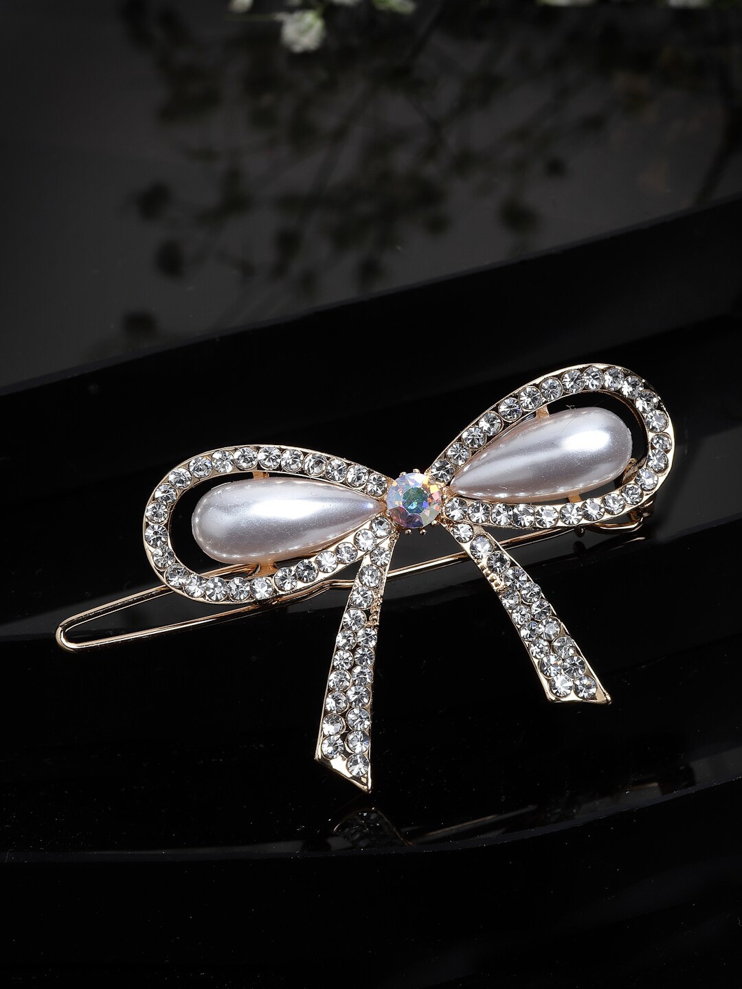 

VOGUE PANASH Women Gold-Toned & White Embellished Pearl Bumpit Hair Pin