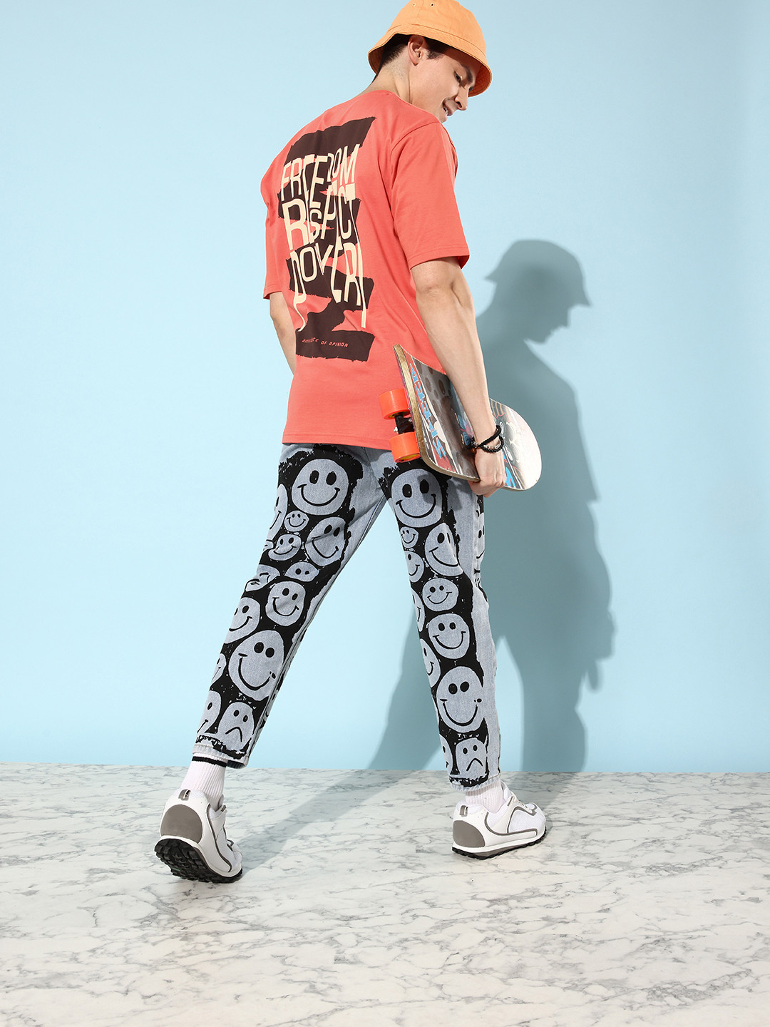

Difference of Opinion Men Coral Pink & Black Typography Printed Pure Cotton Oversized T-shirt