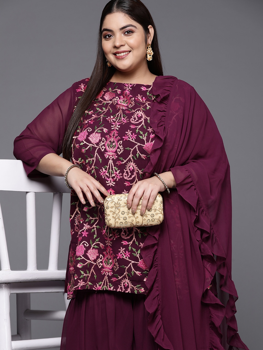 

INDDUS PLUS Women Plus Size Ethnic Motifs Embroidered Kurta with Sharara & Dupatta, Burgundy