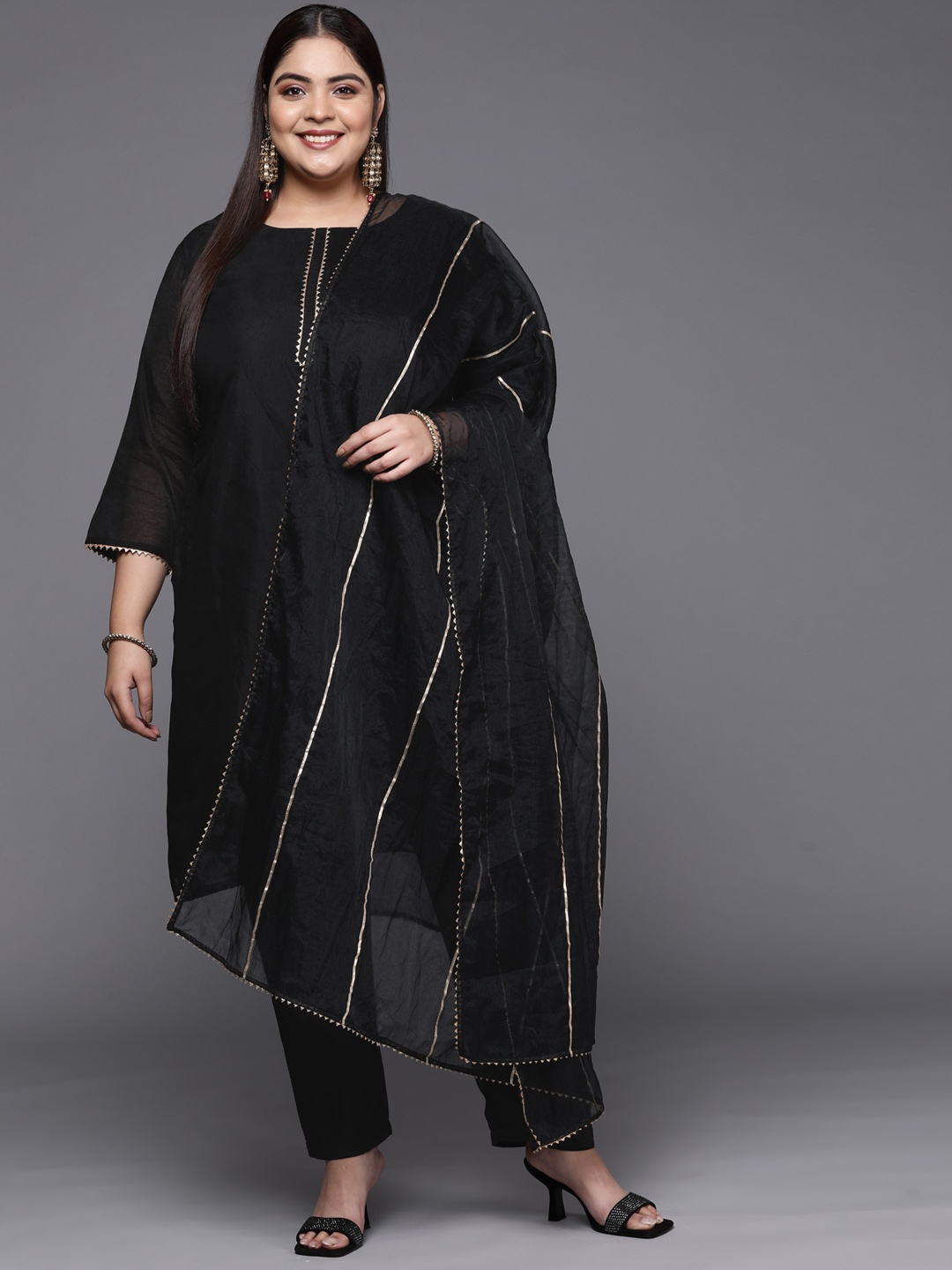 

INDDUS PLUS Women Black Gotta Patti Chanderi Cotton Kurta with Trousers & With Dupatta