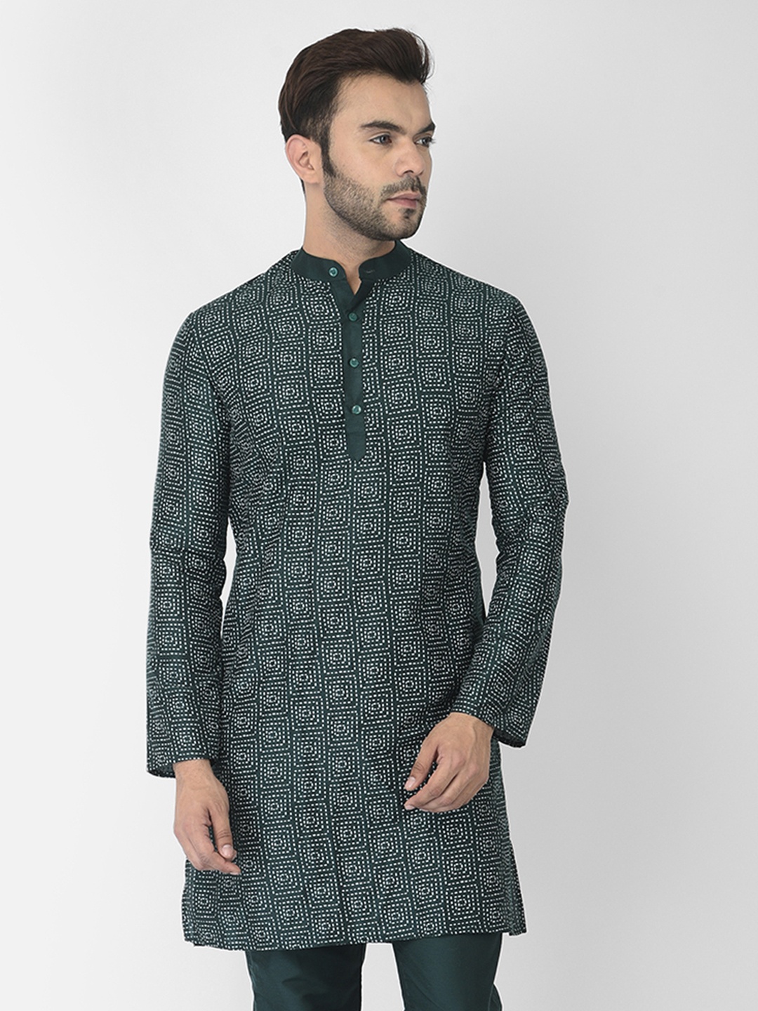 

DEYANN Men Green Printed Kurti with Trousers