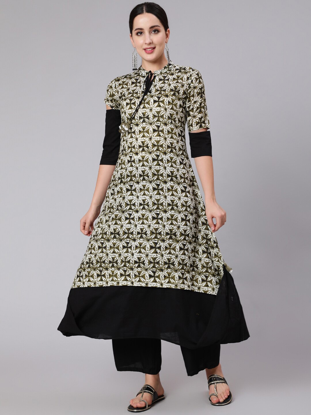 

AASI - HOUSE OF NAYO Women Black Printed Keyhole Neck Asymmetric Kurta