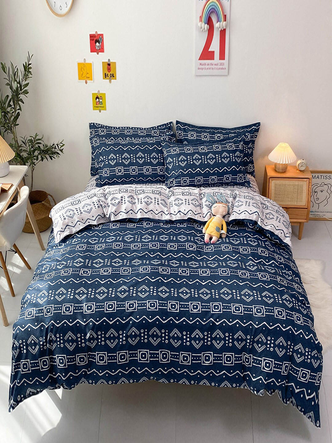 

JC HOME Navy Blue & Grey Geometric Printed Double King Quilt Set