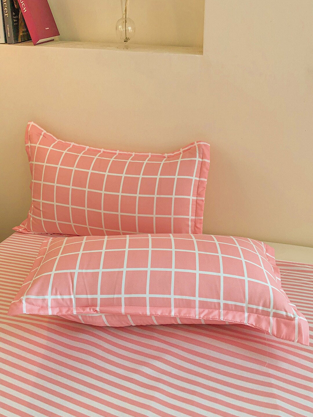

JC HOME White Pink Stripped Printed Single Bedding Set