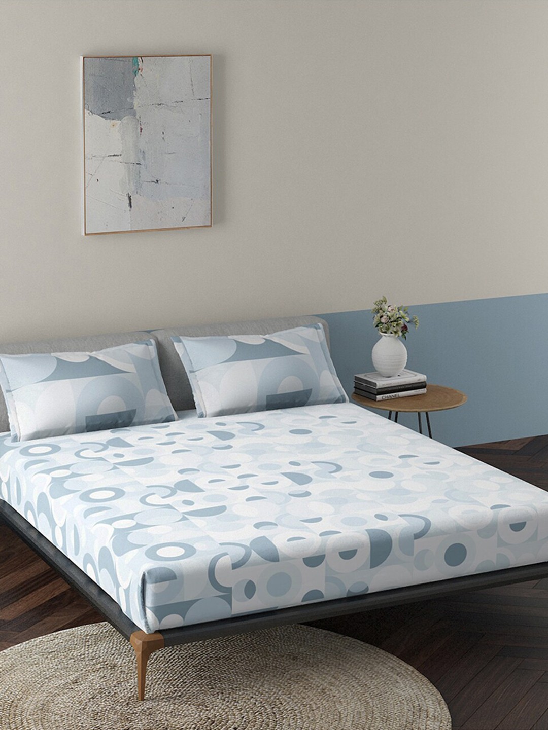 

Duroflex Blue & White 144 TC Queen Bedsheet with 2 Pillow Covers