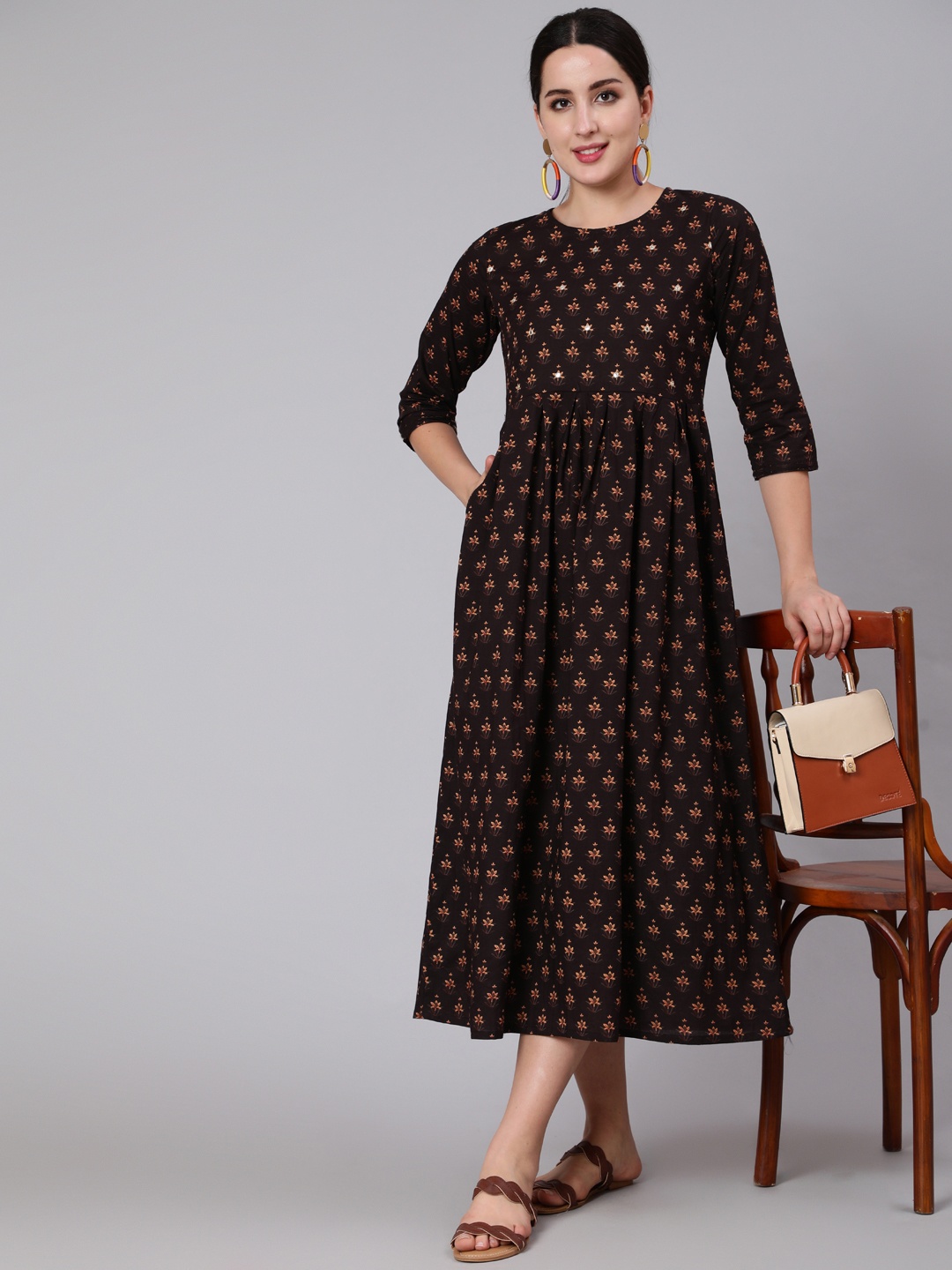 

Nayo Women Brown Floral Printed Midi Dress