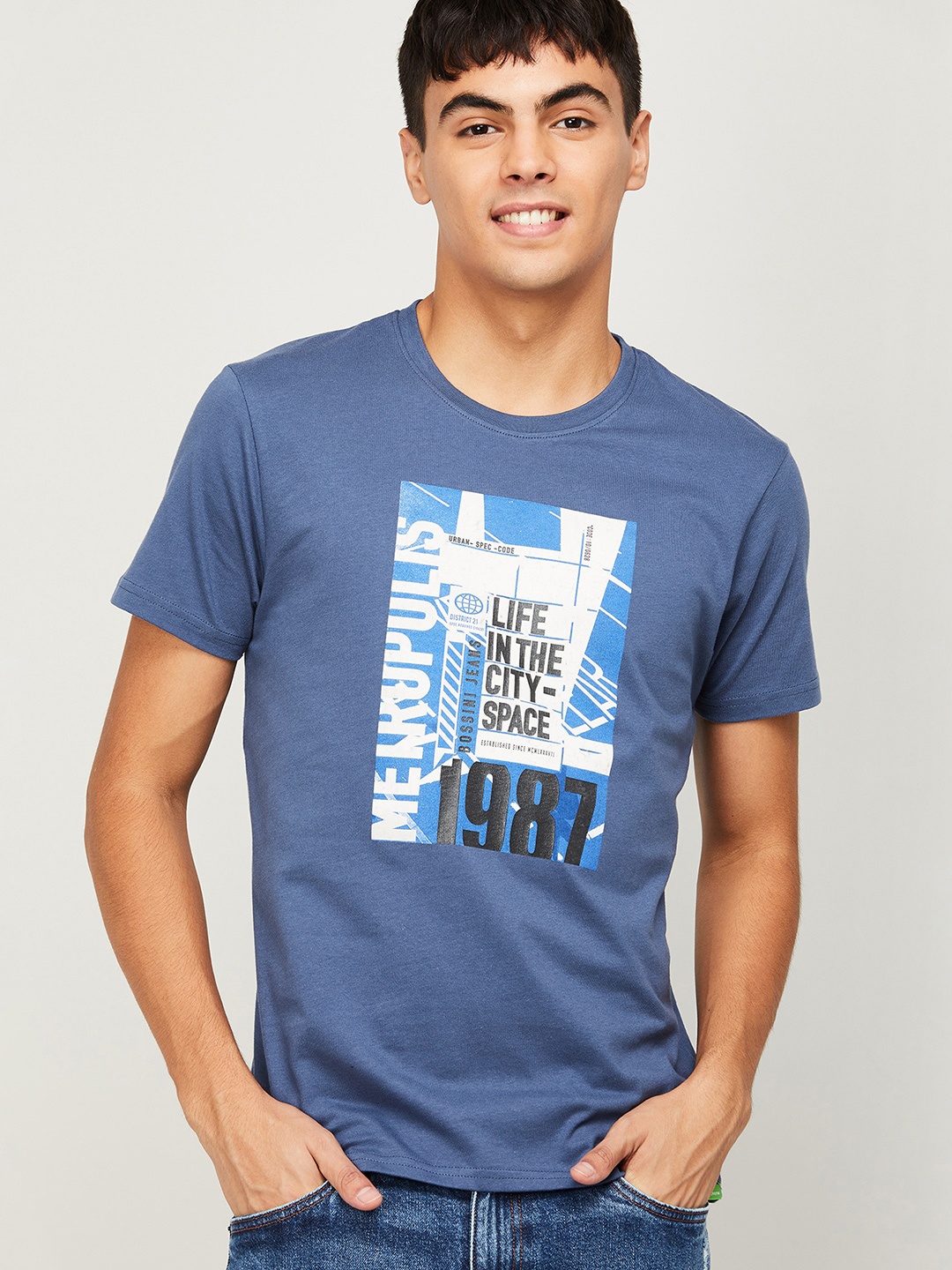

Bossini Men Blue Printed Slim Fit T-shirt