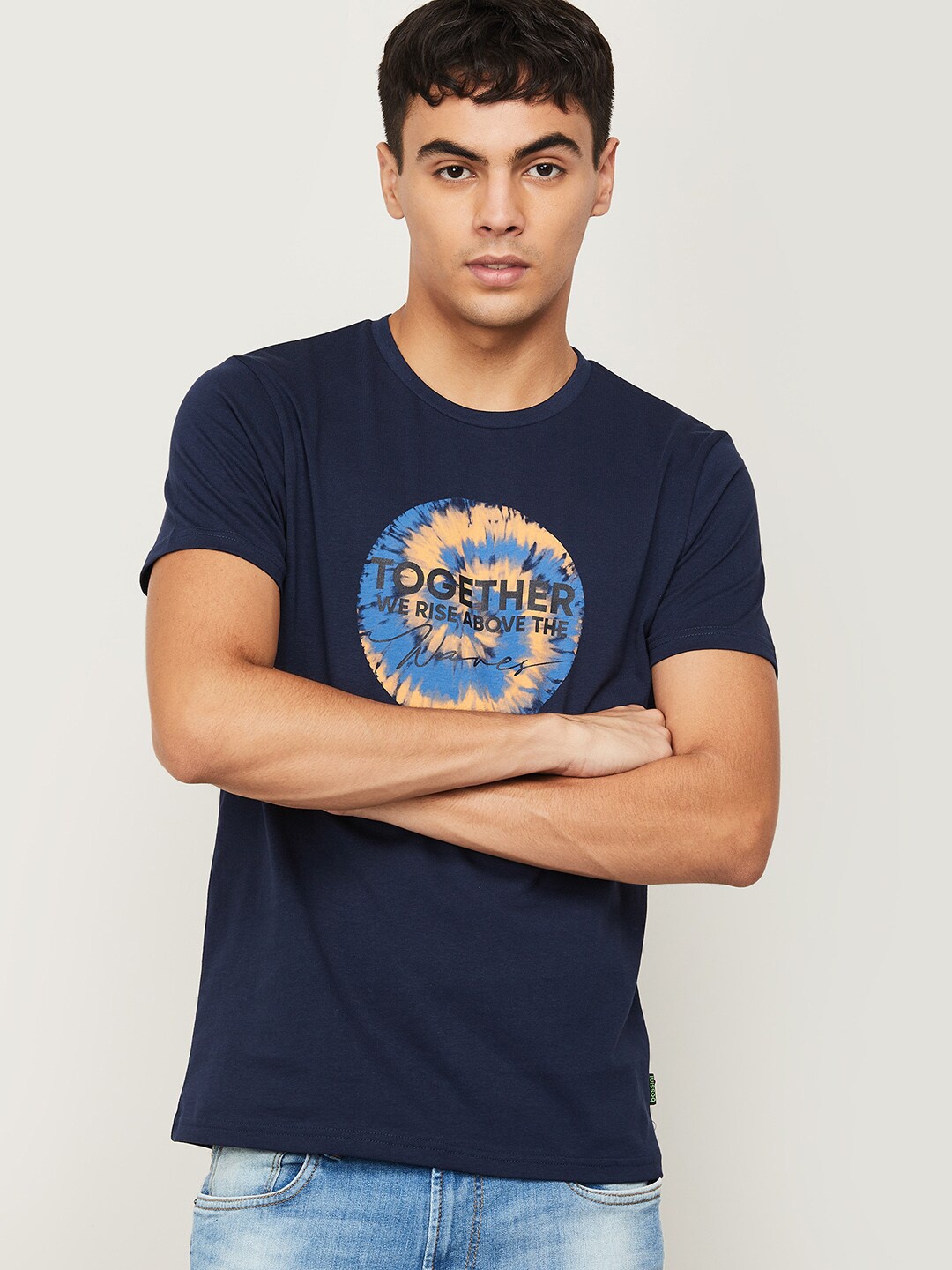 

Bossini Men Navy Blue Printed Slim Fit T-shirt