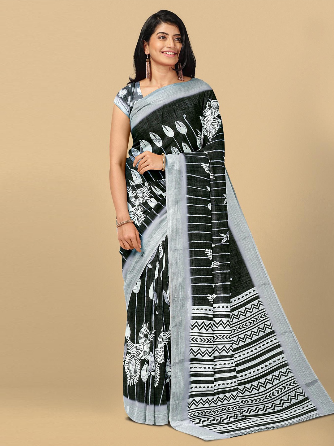 

Kalamandir Black & White Ethnic Motifs Linen Blend Saree