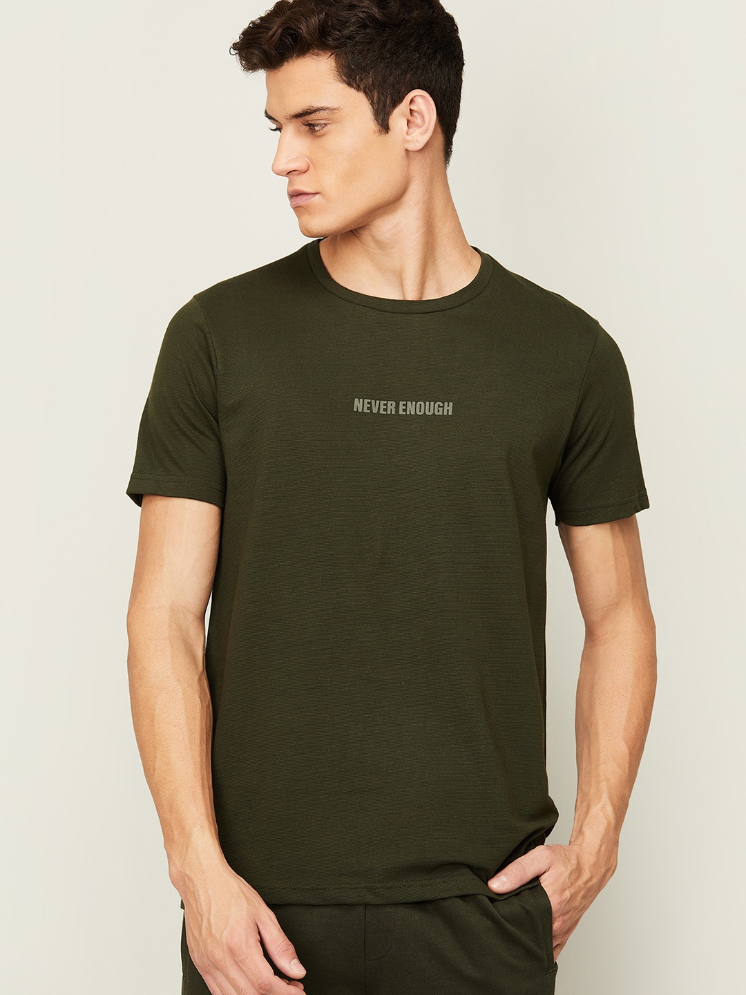 

Kappa Men Olive Green Solid Slim Fit T-shirt