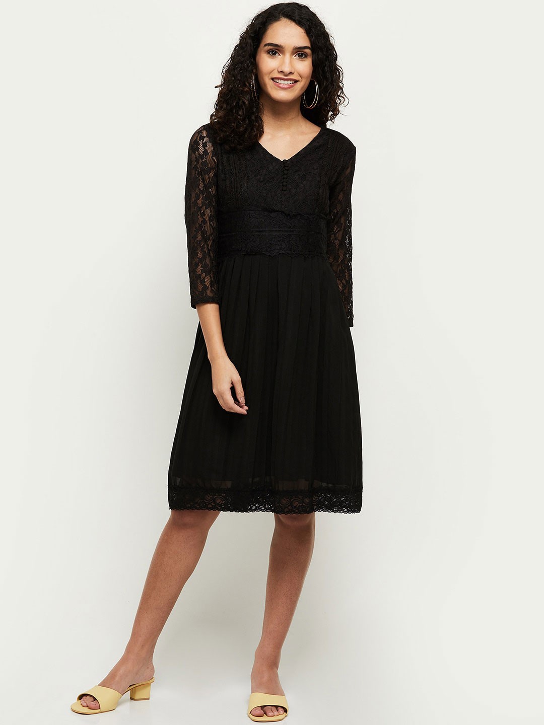 

max Black Dress