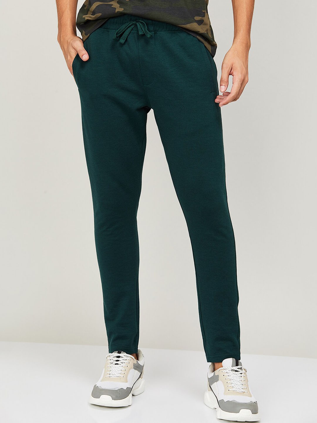 

Fame Forever by Lifestyle Men Teal Solid Track Pants