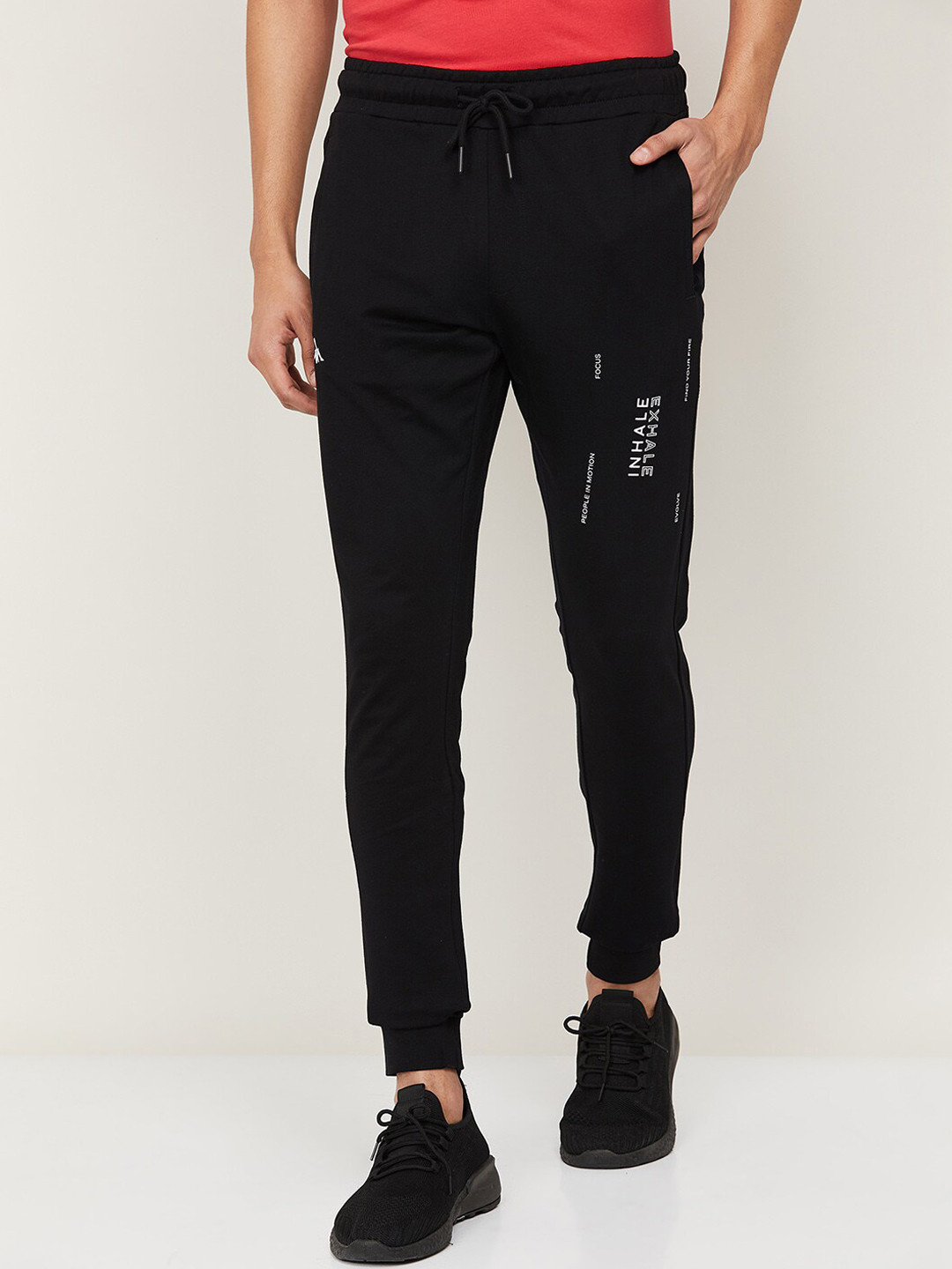 

Kappa Men Black Solid Joggers