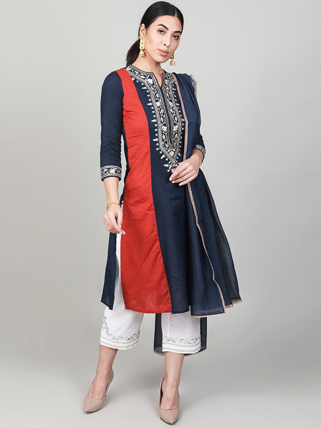 

BARARA ETHNIC Women Red Yoke Design Pure Cotton Kurta with Trousers & With Dupatta