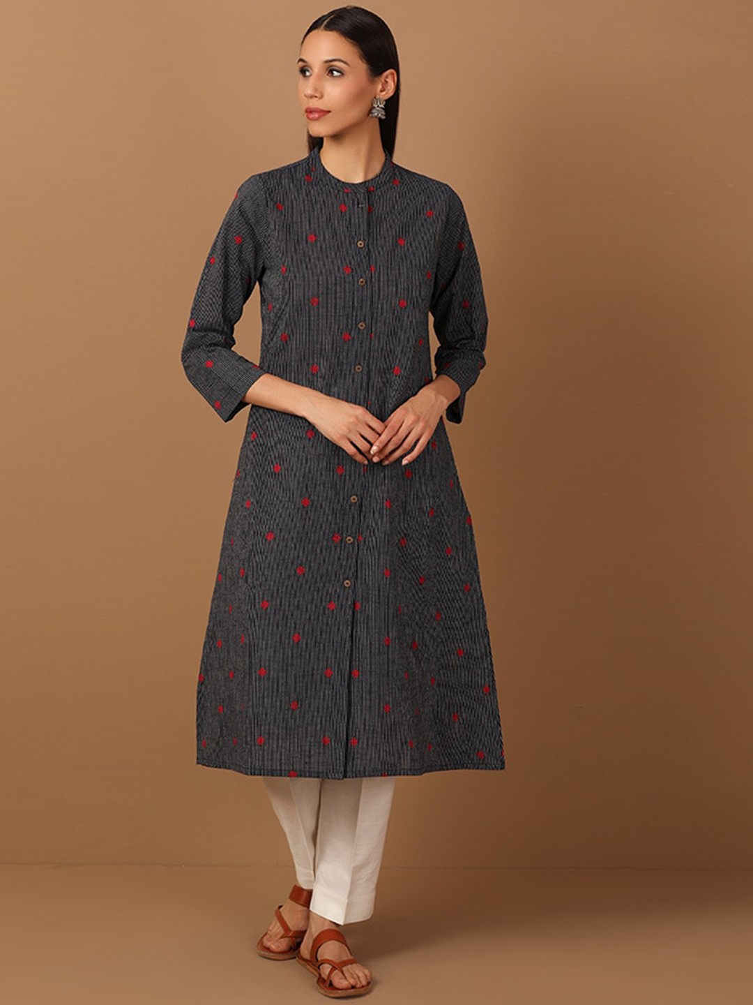 

BARARA ETHNIC Women Ethnic Motifs Pure Cotton Kurta, Navy blue