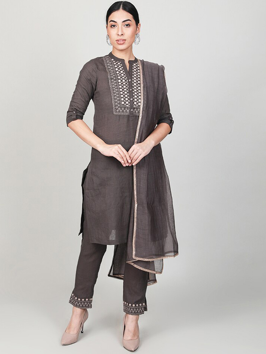 

BARARA ETHNIC Women Grey Yoke Design Pure Cotton Kurta Set