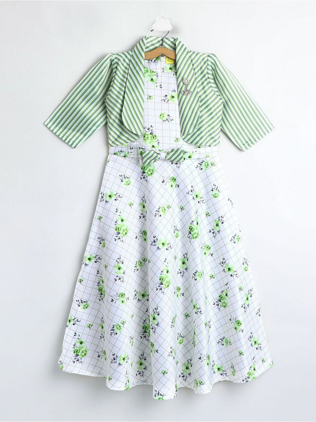

The Magic Wand Green Floral Satin Maxi Dress