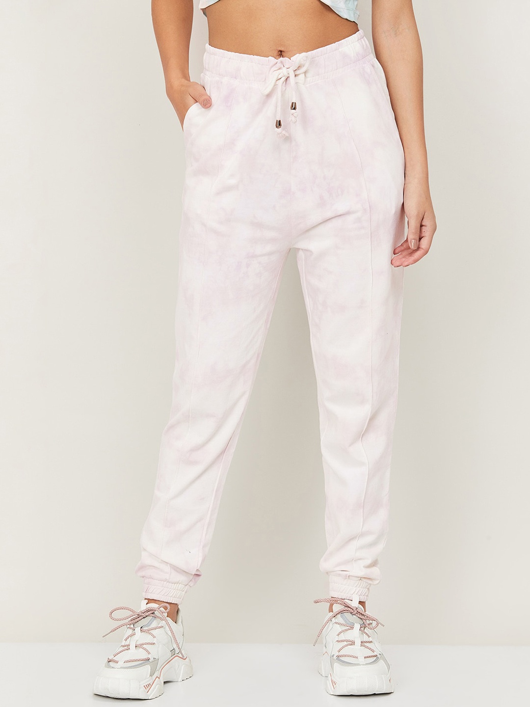 

Ginger by Lifestyle Women Purple Joggers Trousers