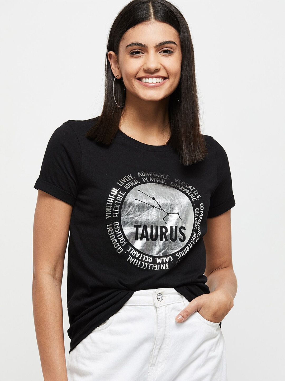 

max Women Black Printed T-shirt
