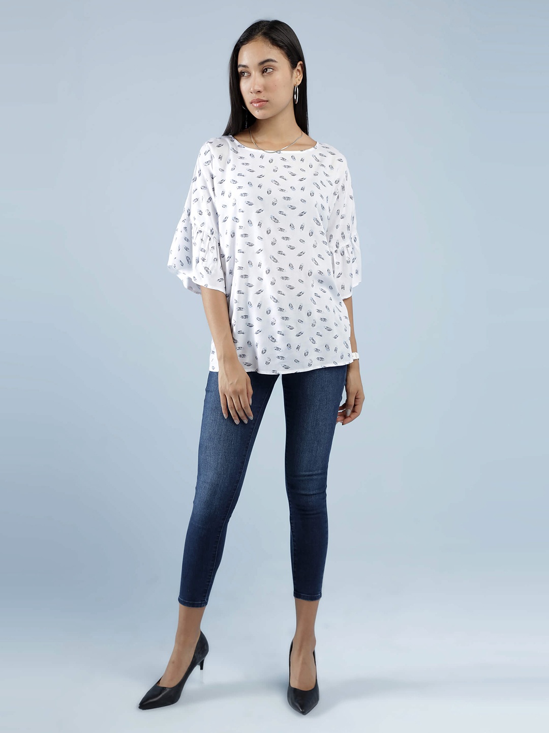 

IDK Women White Graphic Print Regular Top