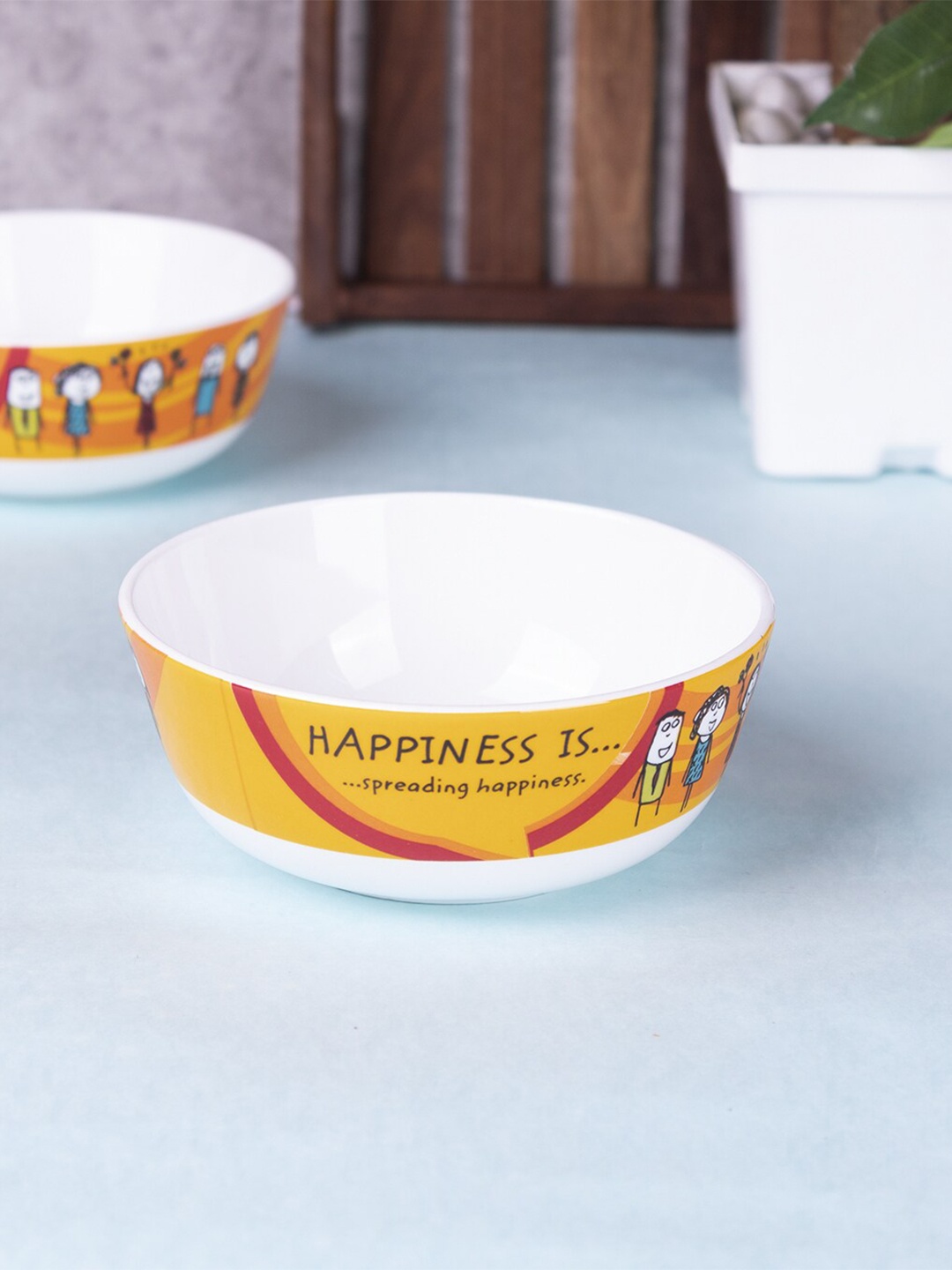 

MARKET99 Orange & White Set of 4 Printed Ceramic Glossy Bowls