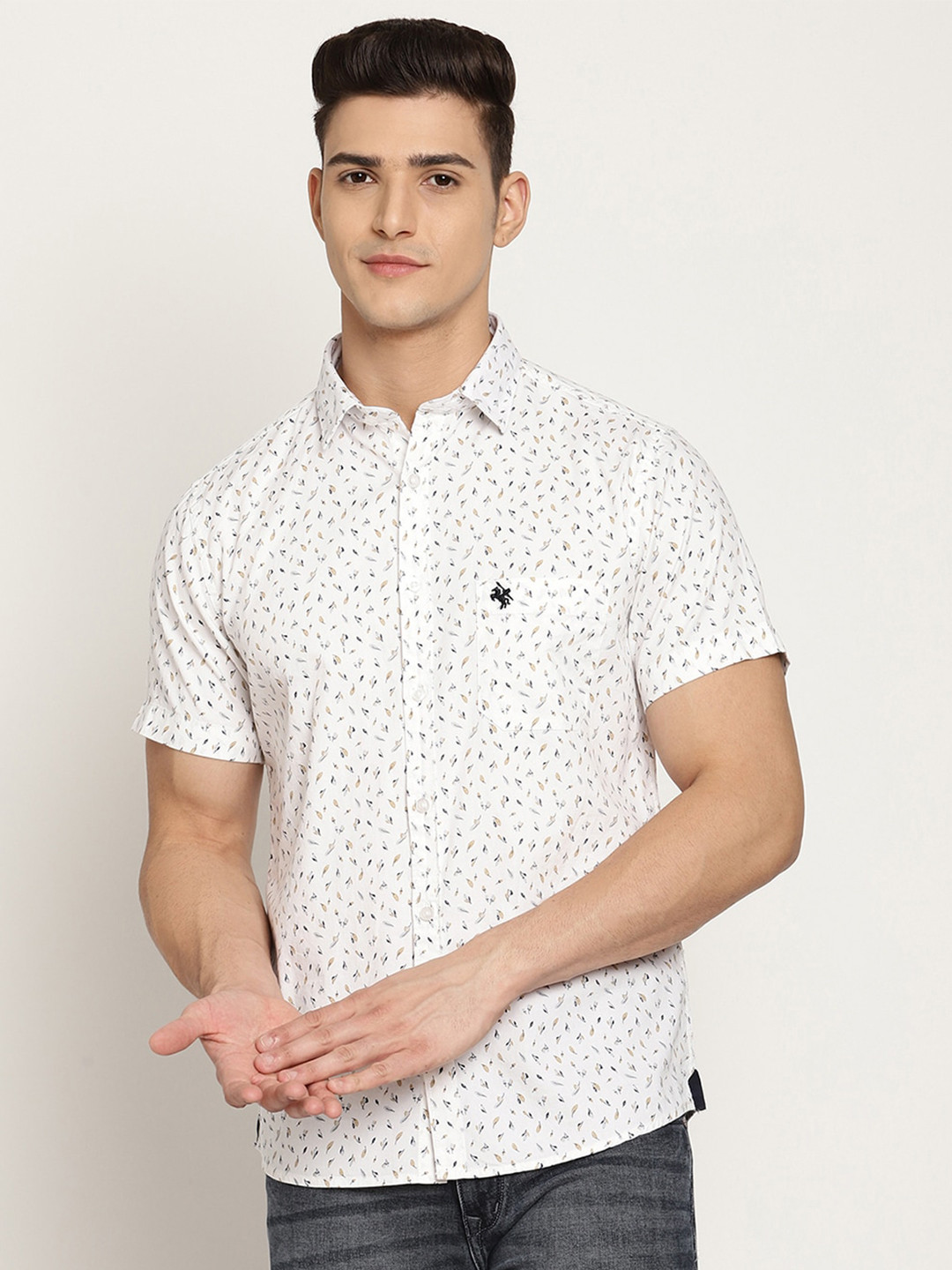 

Cantabil Men White Printed Casual Shirt