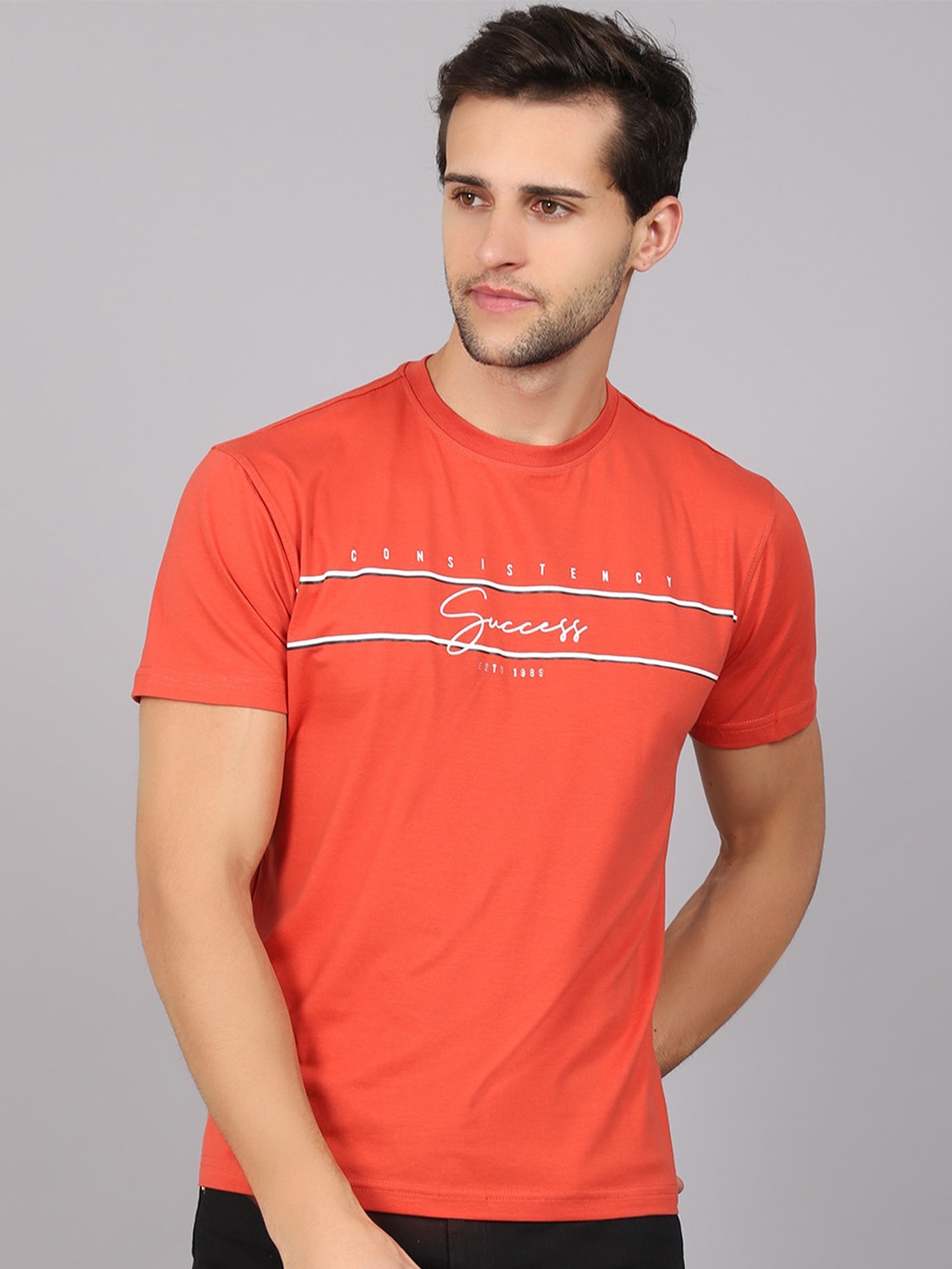 

Cantabil Men Rust Typography Printed T-shirt