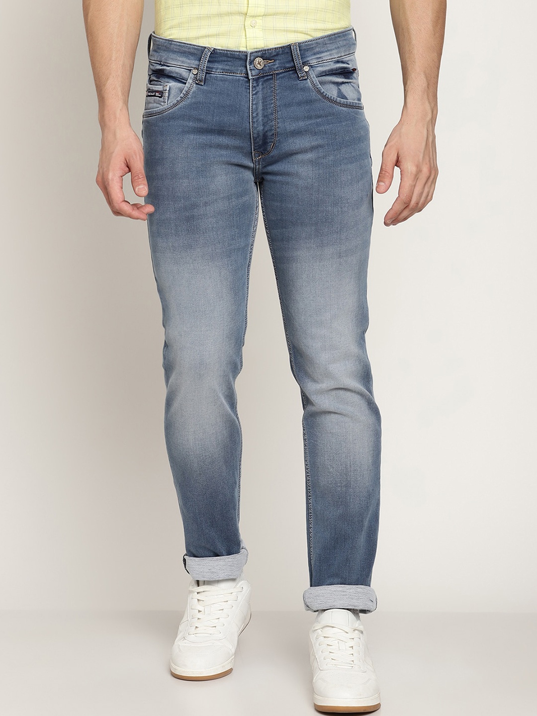 

Cantabil Men Blue Mid-Rise Heavy Fade Jeans