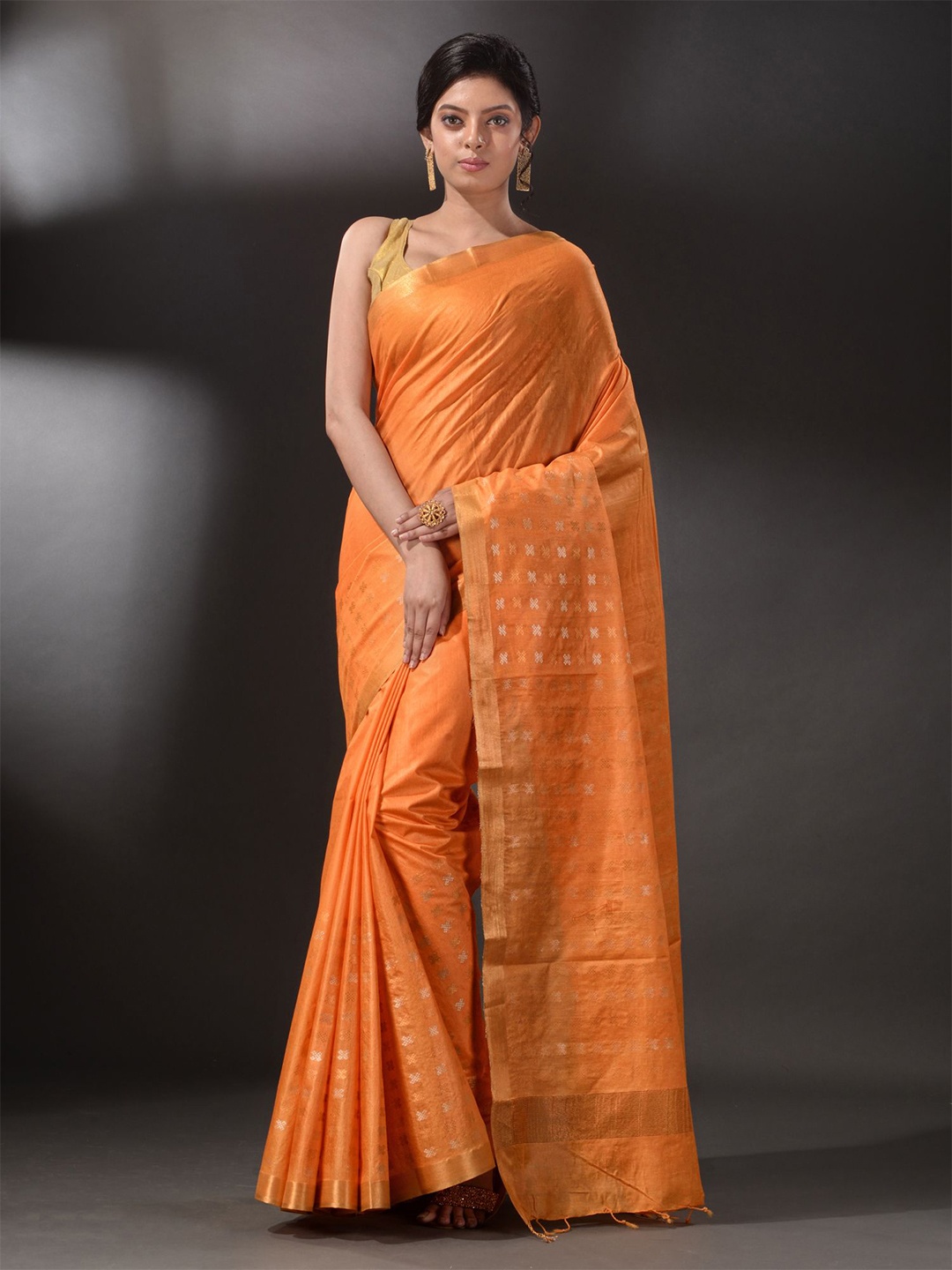 

Arhi Orange & Gold-Toned Woven Design Zari Silk Blend Saree