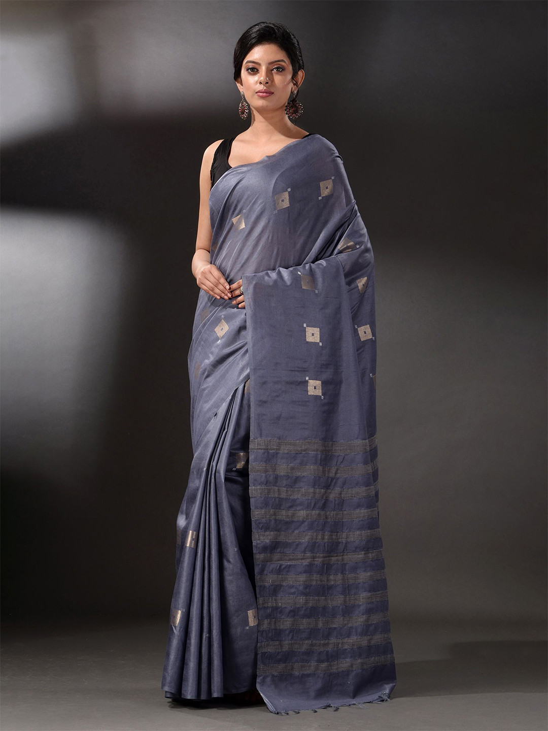 

Arhi Grey & Gold-Toned Woven Design Silk Blend Saree