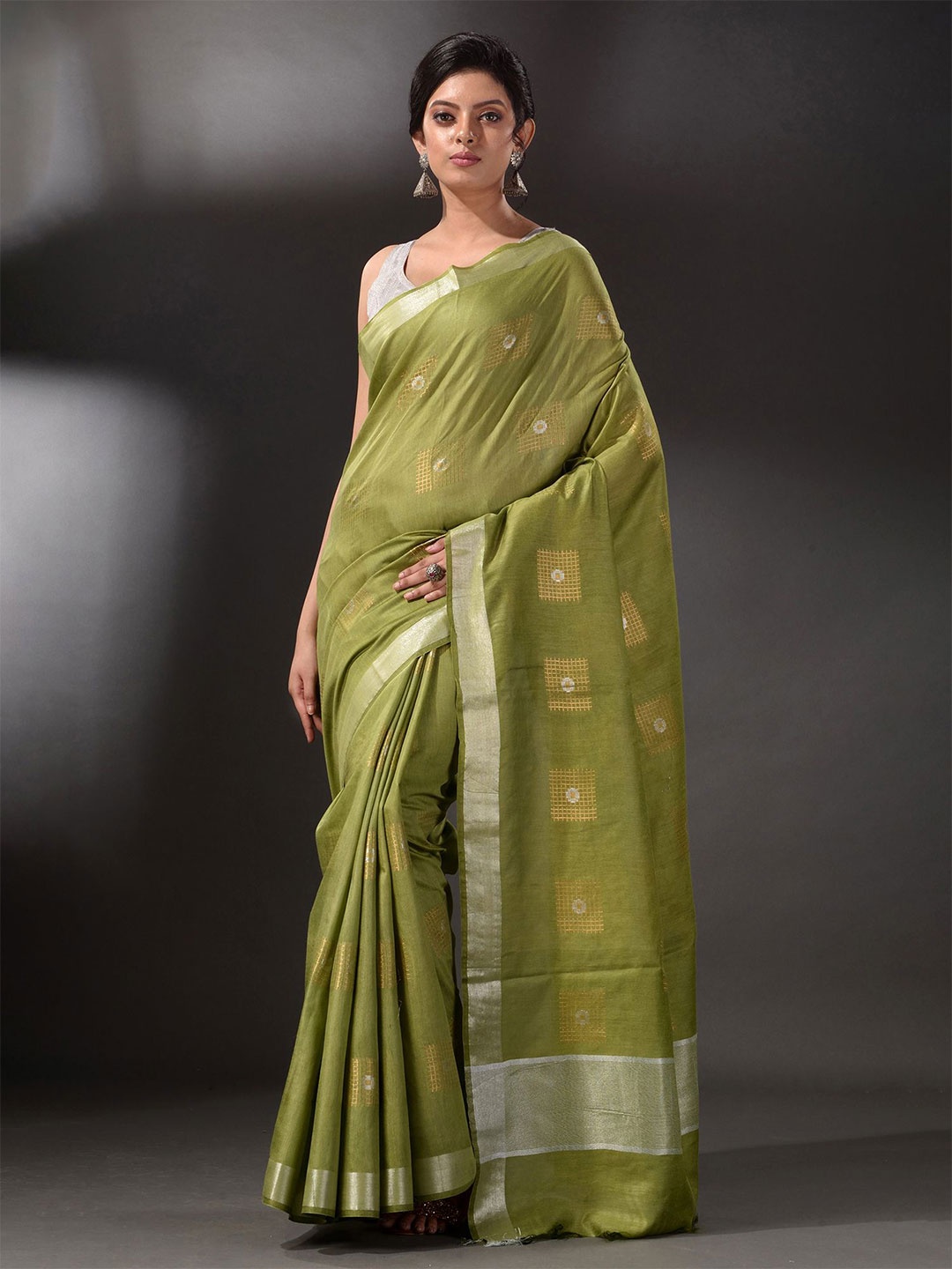 

Arhi Green & Silver-Toned Woven Design Zari Silk Blend Saree