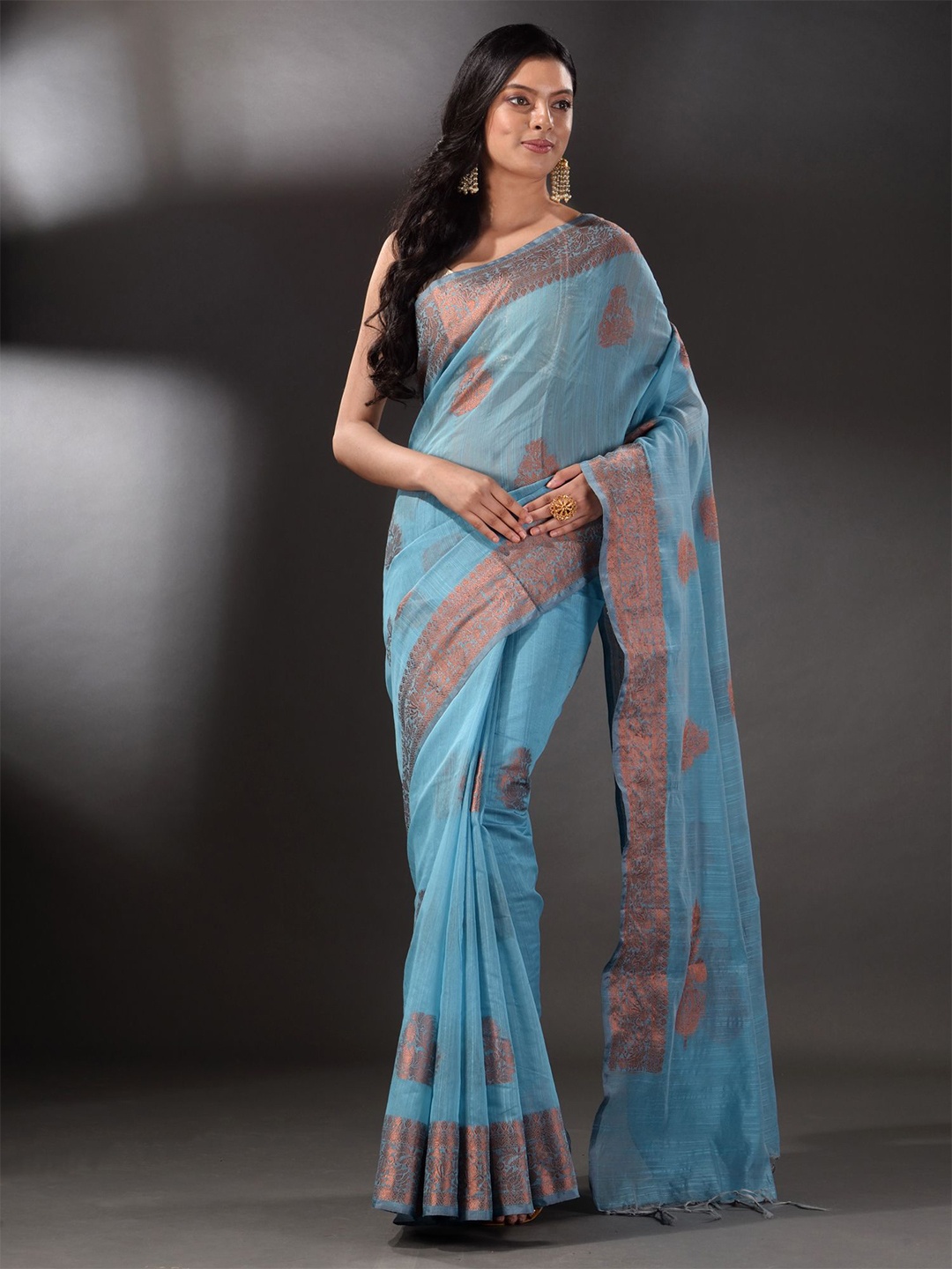 

Arhi Blue & Brown Woven Design Silk Blend Saree