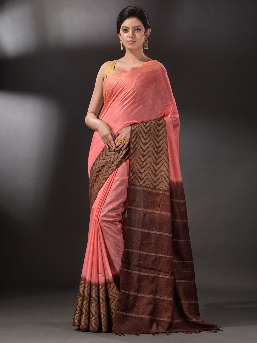 

Arhi Pink & Brown Woven Design Silk Blend Saree