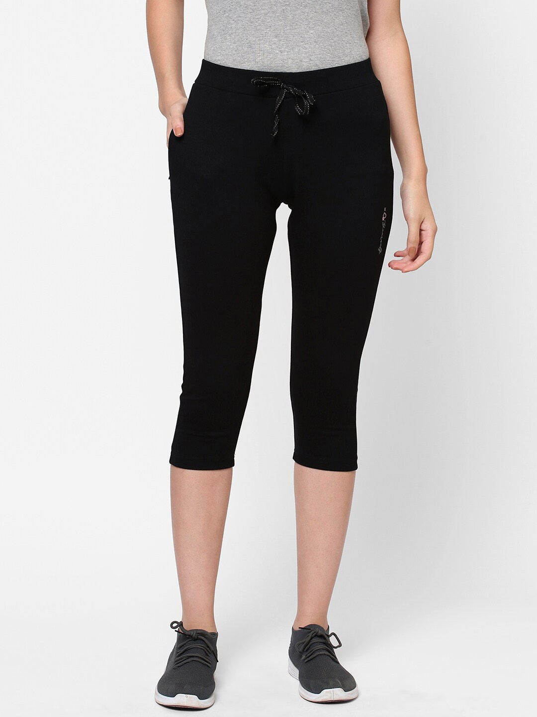 

Sweet Dreams Black Slim Fit Capris