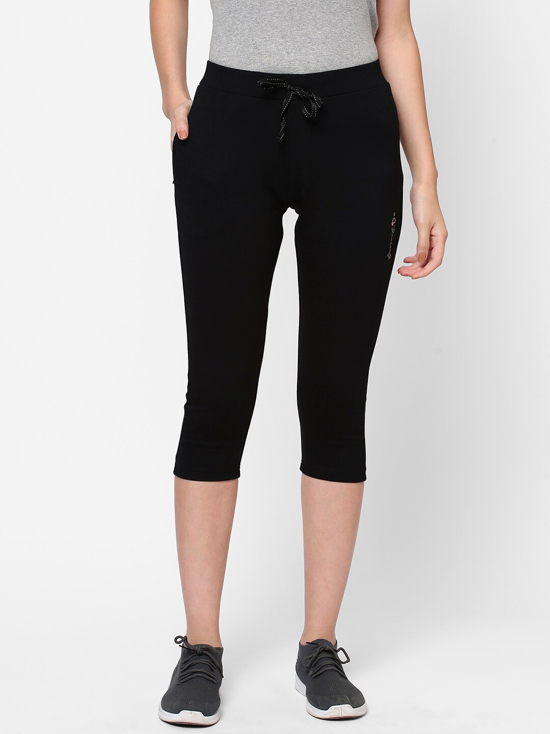 

Sweet Dreams Black Slim Fit Capris